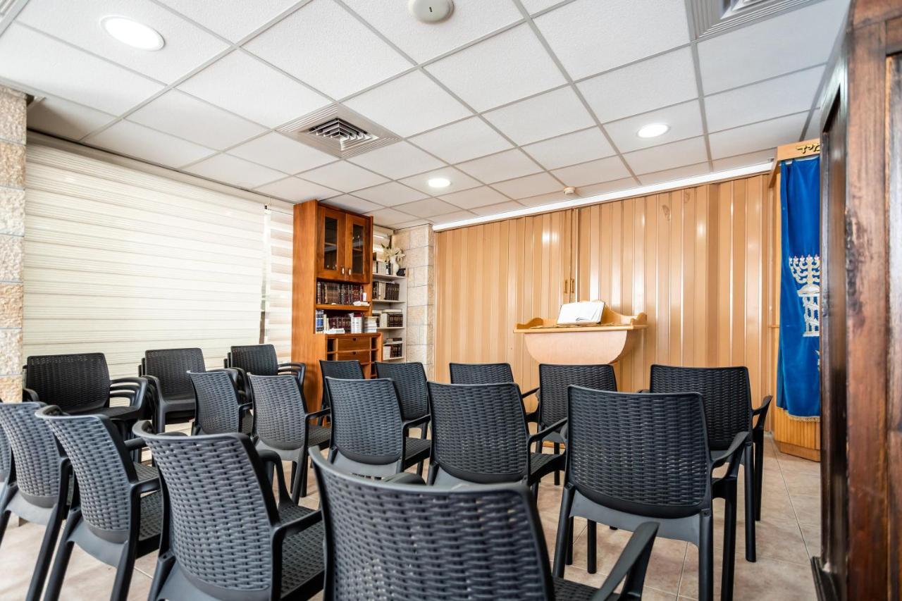Aviv Holiday Flat Тиберия Екстериор снимка