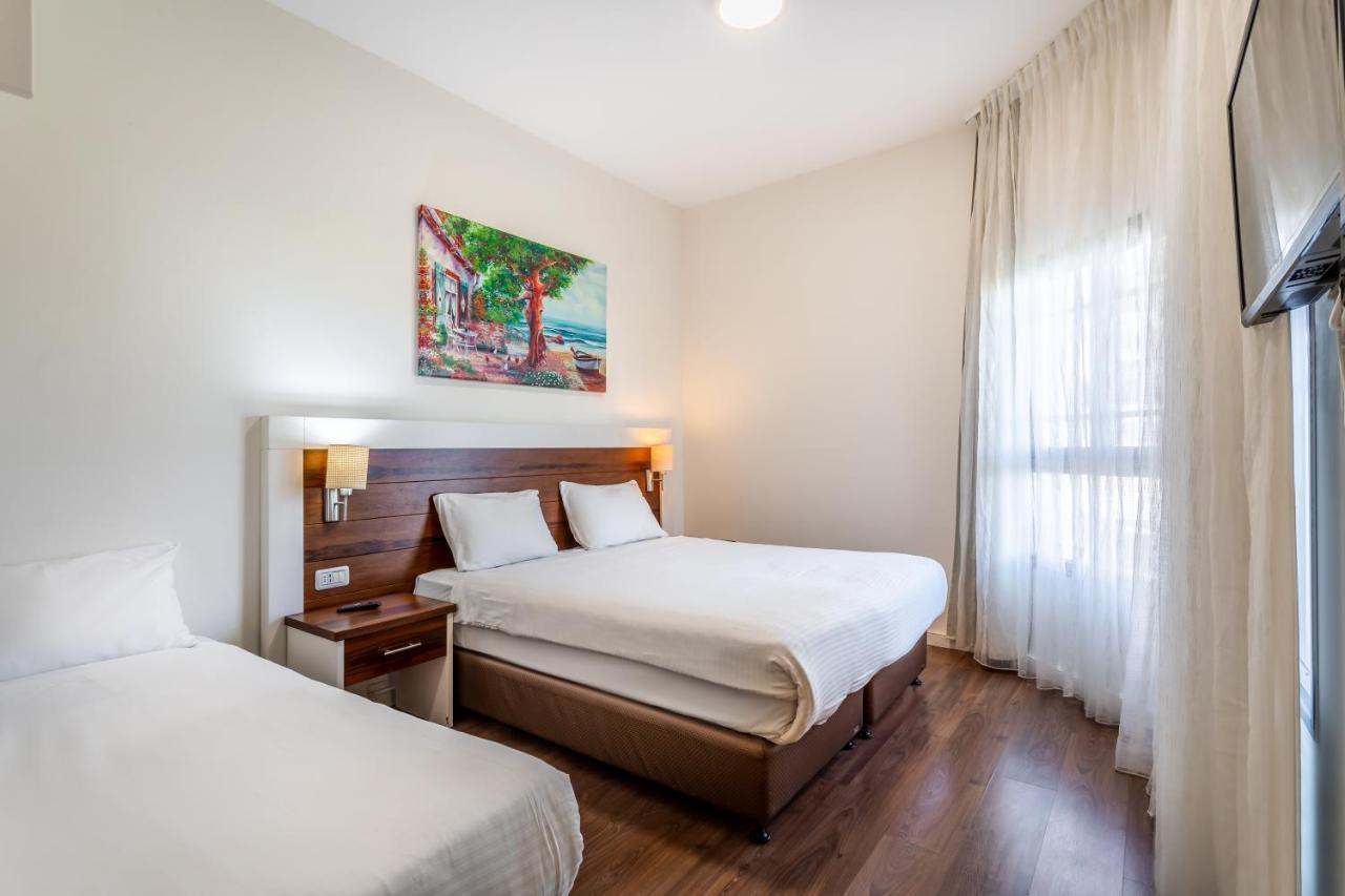 Aviv Holiday Flat Тиберия Екстериор снимка