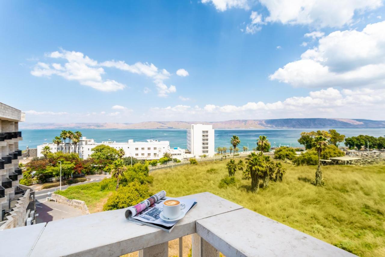 Aviv Holiday Flat Тиберия Екстериор снимка